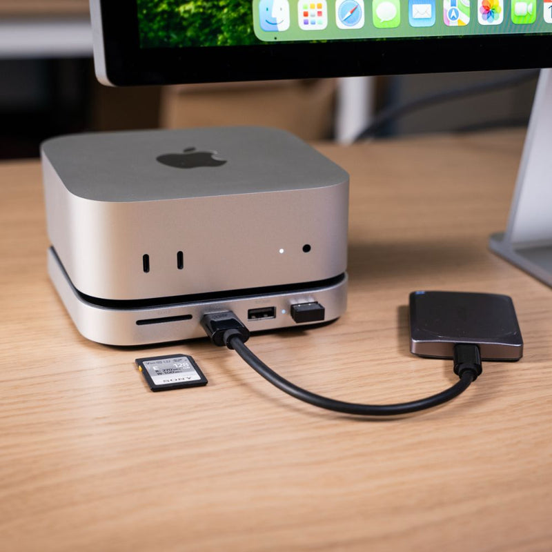 Satechi Mac Mini M4 Stand & Hub with SSD Enclosure (Silver)