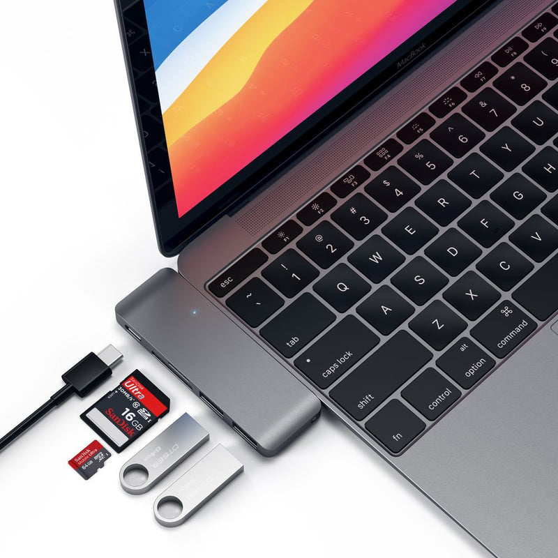 Satechi USB-C USB Pass Through Hub